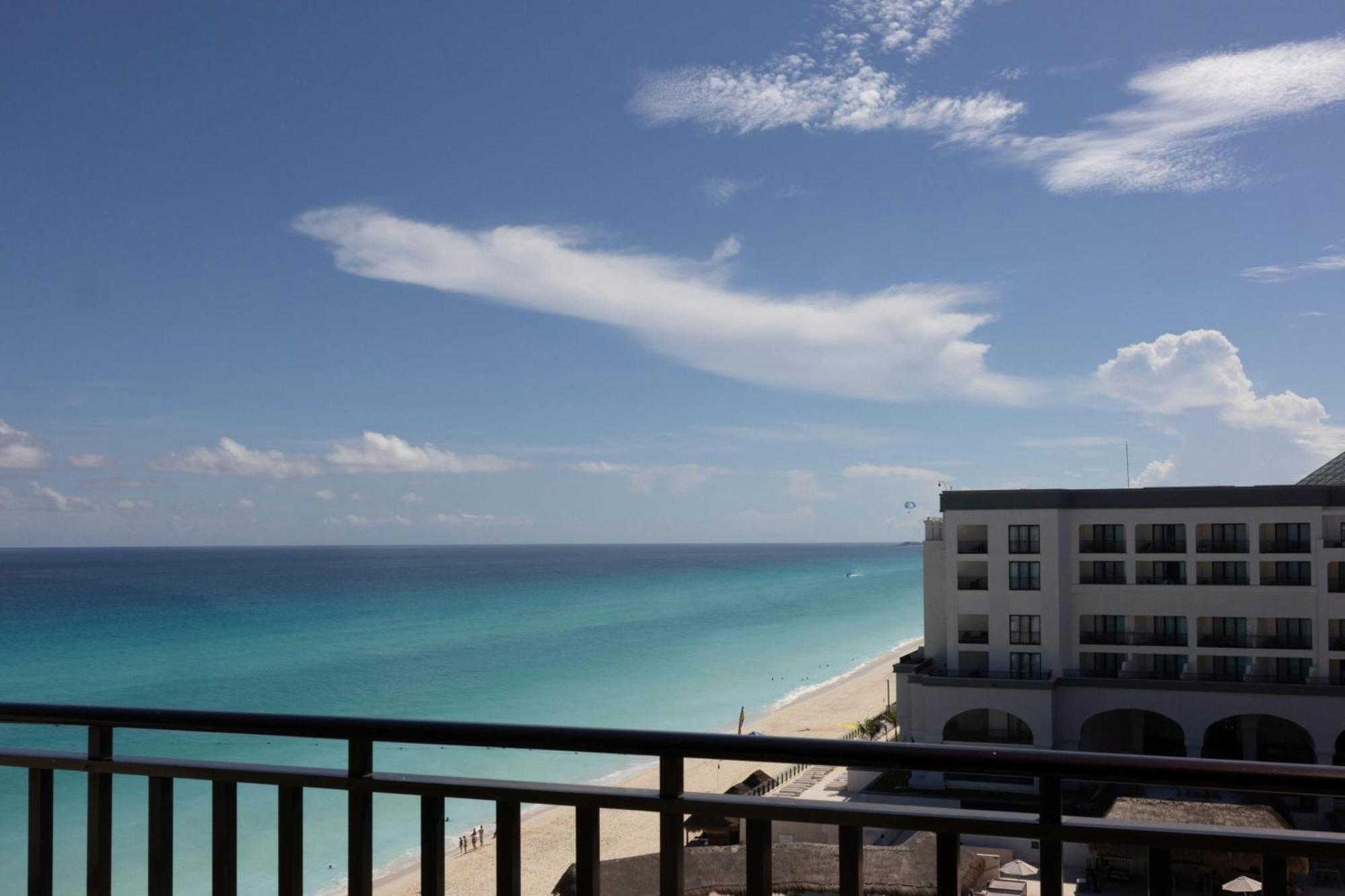 Marriott Cancun, An All-Inclusive Resort Екстериор снимка